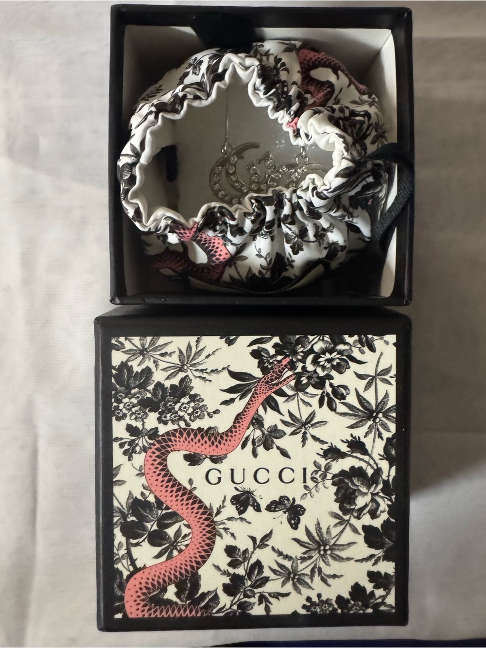 Gucci Silvery Crystal Double interlocking GG Hook Drop Earrings w/pouch and box - Picture 8 of 10